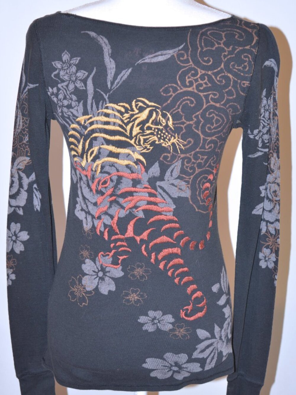 Vintage Lucky Tees Tiger Pattern Long Sleeve T-Shirt size M